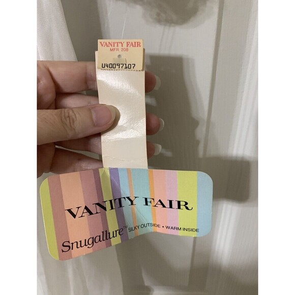 Vintage 70’s New Old Stock Vanity Fair S Embroidered Nightgown Snuggallure (K5) - Picture 8 of 11